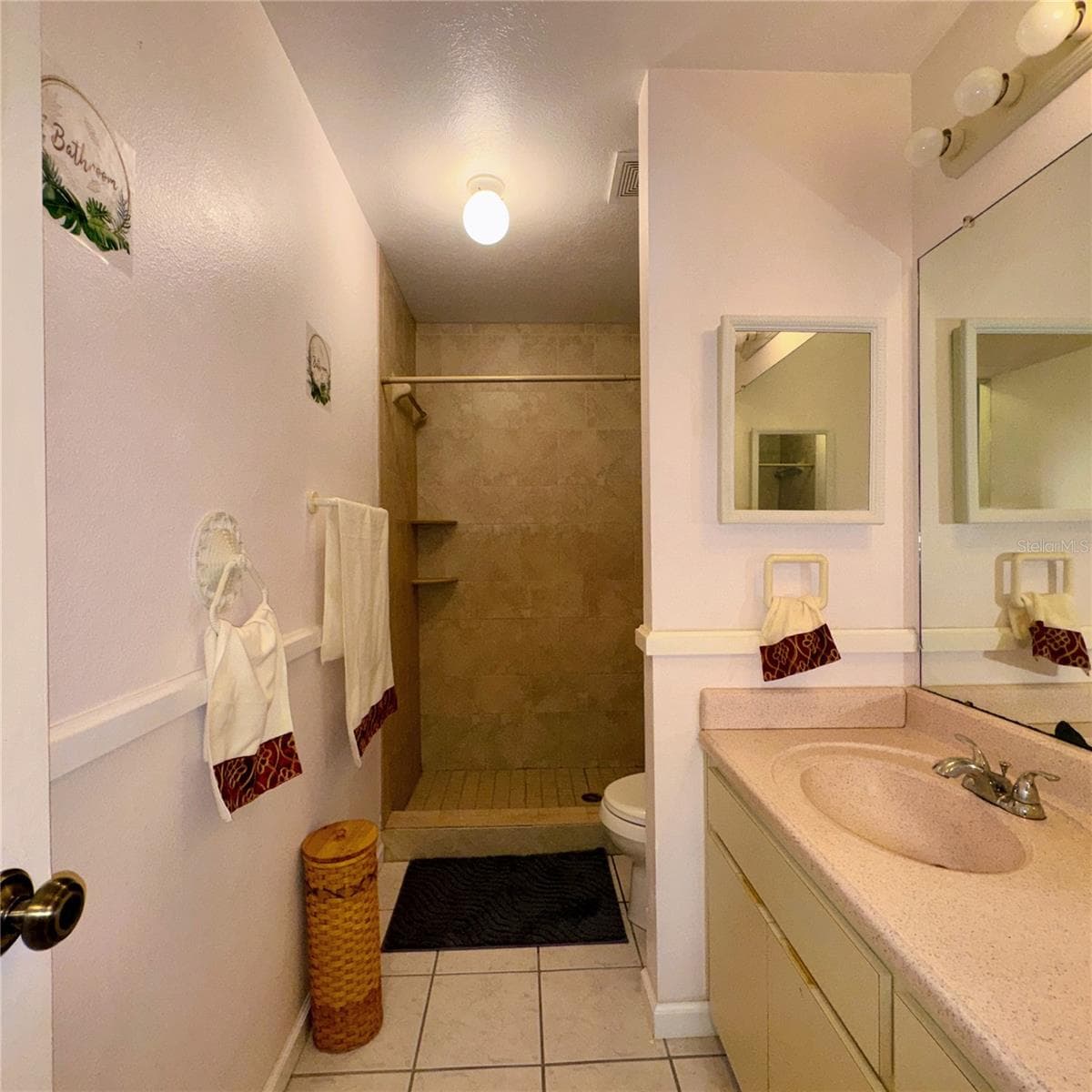 726 STILLVIEW CIRCLE — photo 25 of 44