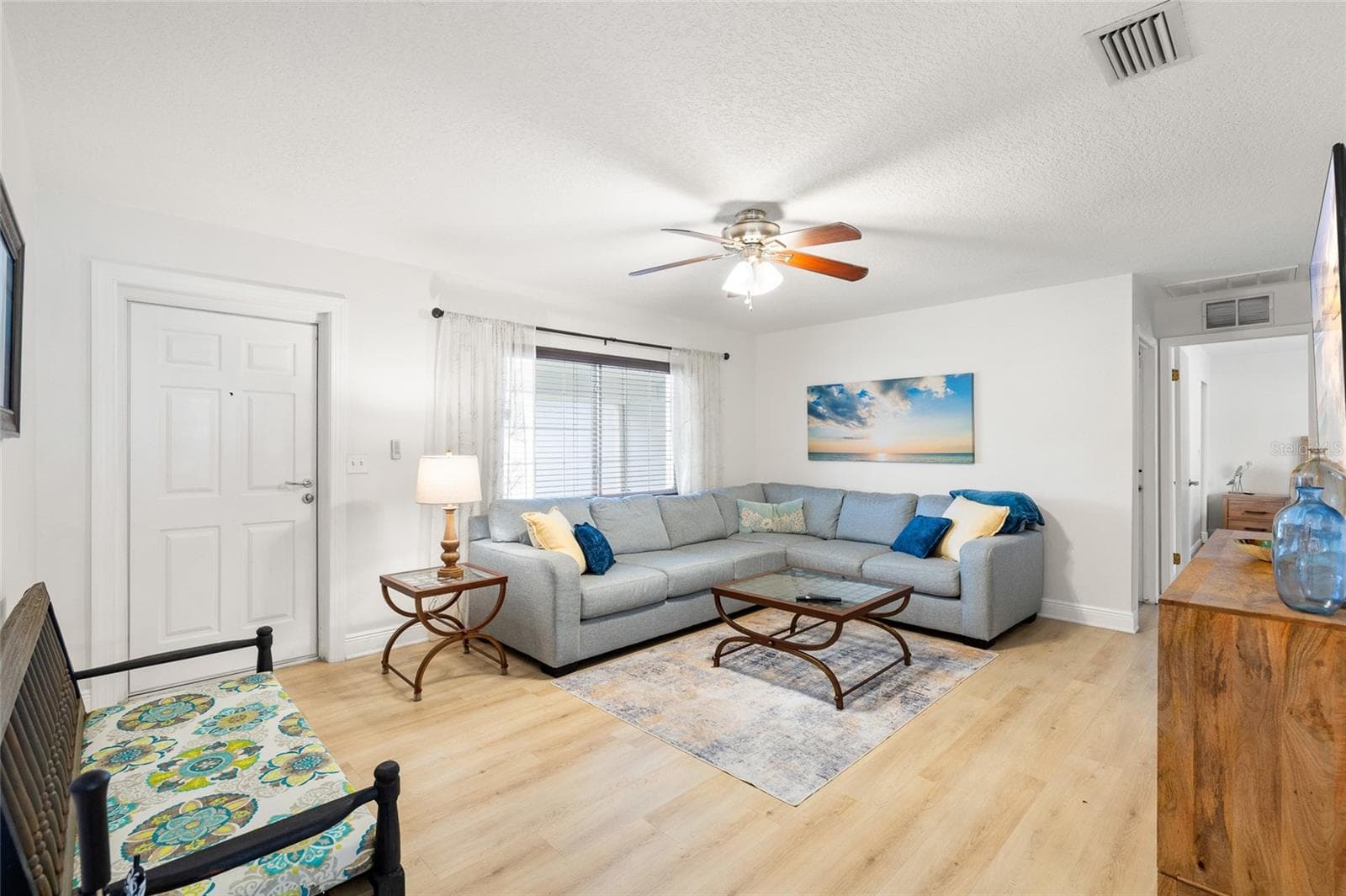 6398 WOODLAND BOULEVARD — photo 12 of 59