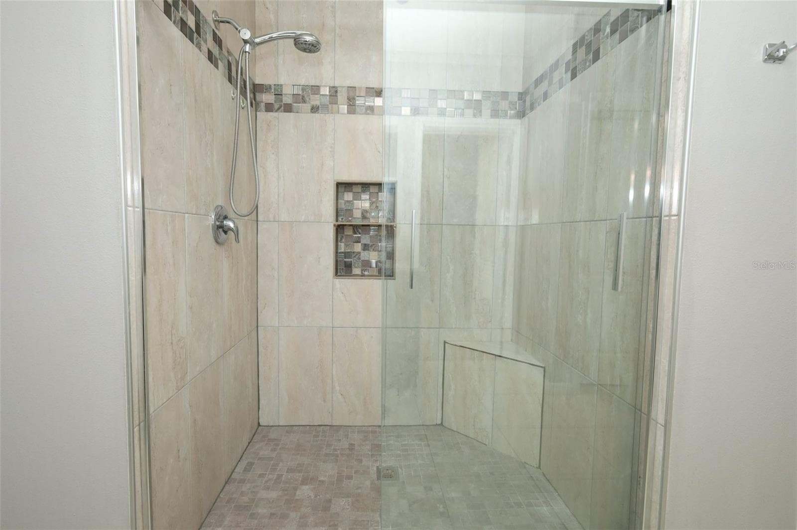 3802 BISHOP LANDING WAY — photo 74 of 77