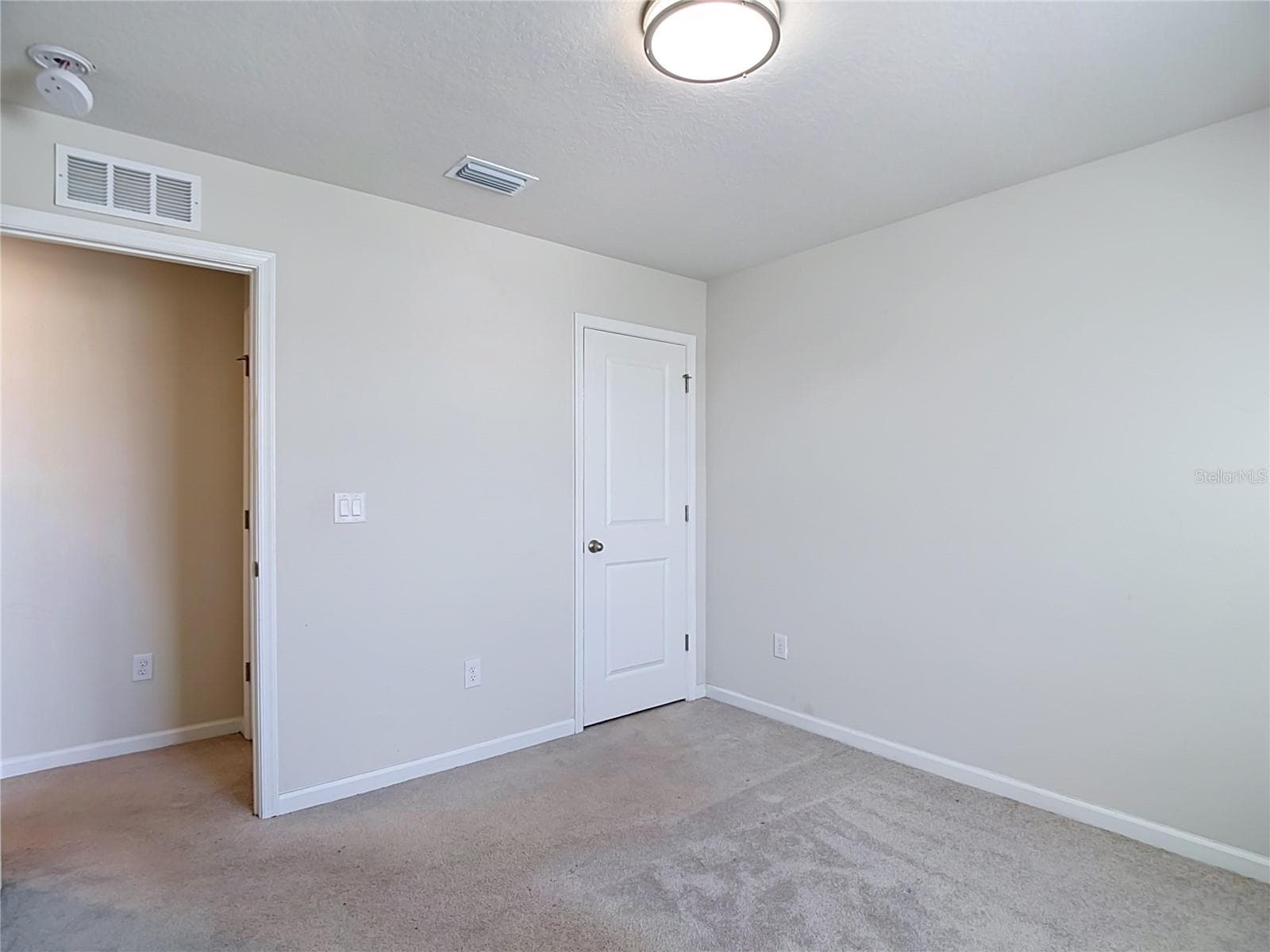 10699 OLD SYCAMORE LOOP — photo 54 of 71
