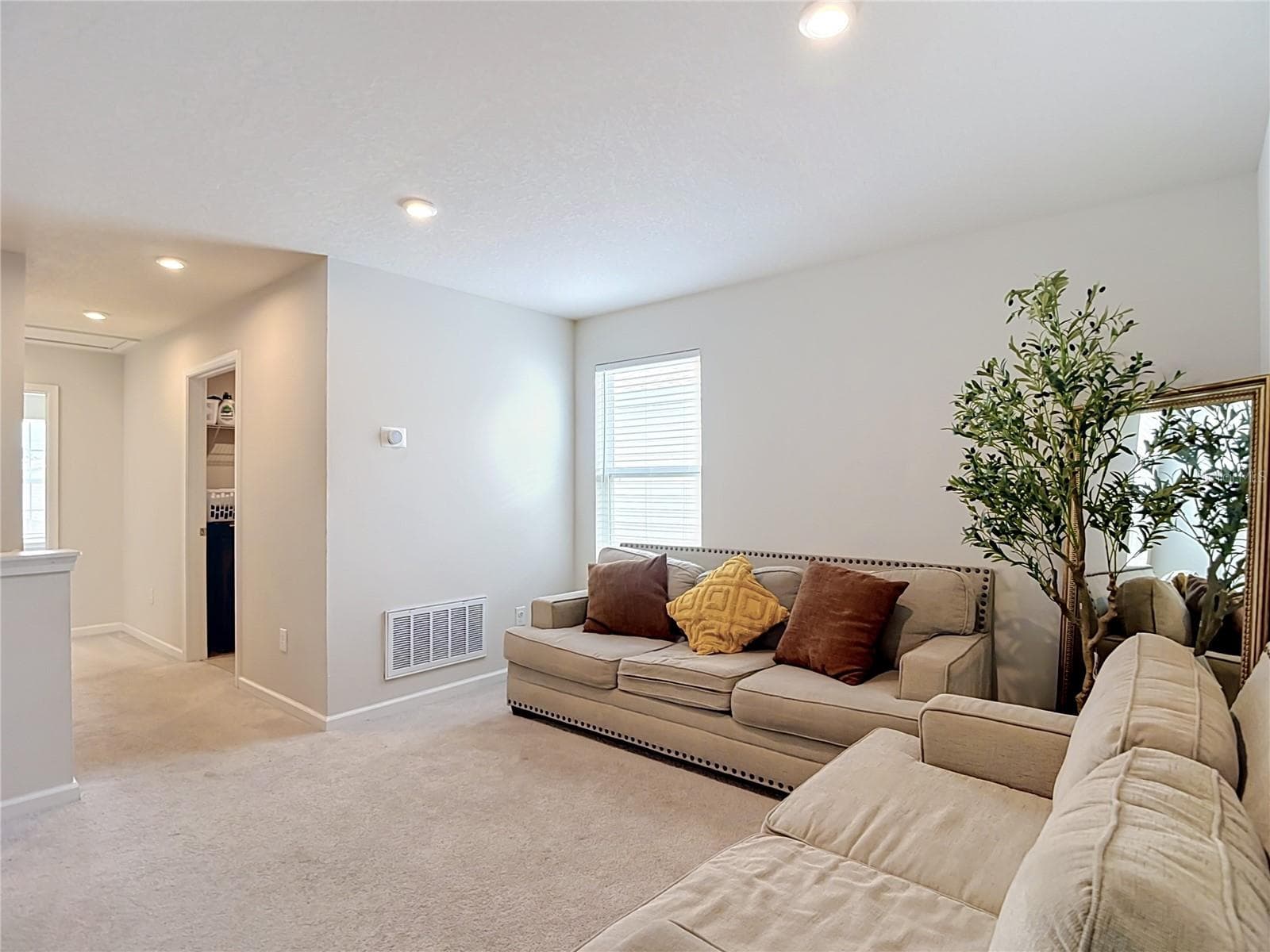 10699 OLD SYCAMORE LOOP — photo 33 of 71