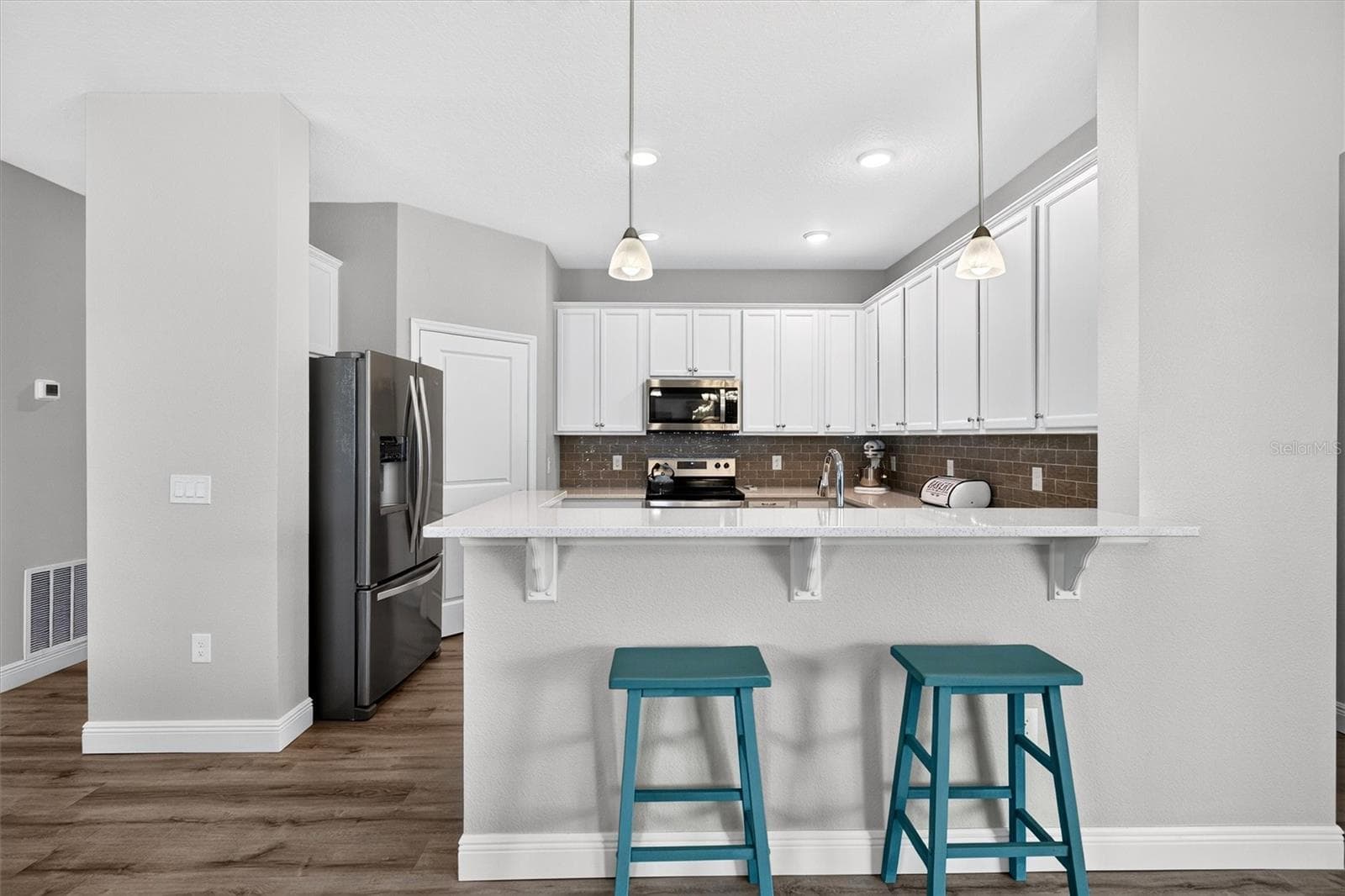 55 HUNTINGTON PLACE — photo 11 of 40
