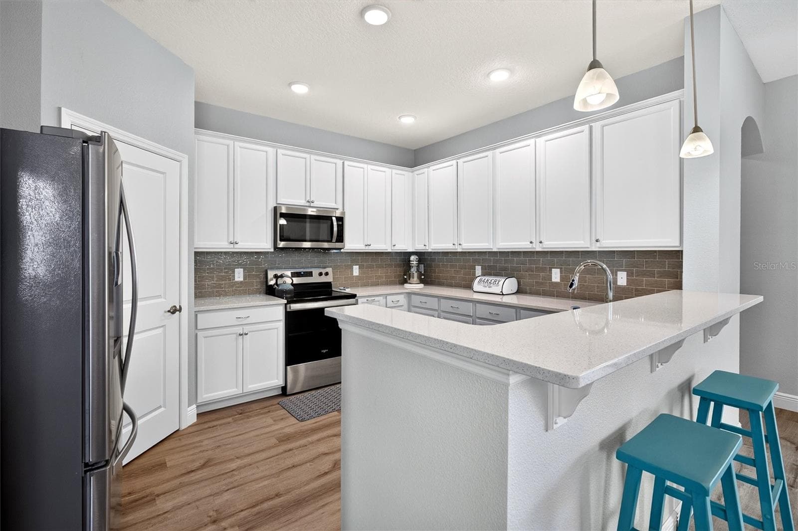 55 HUNTINGTON PLACE — photo 12 of 40
