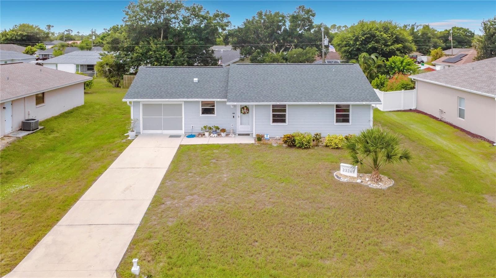 23269 BILLINGS AVENUE — photo 3 of 58