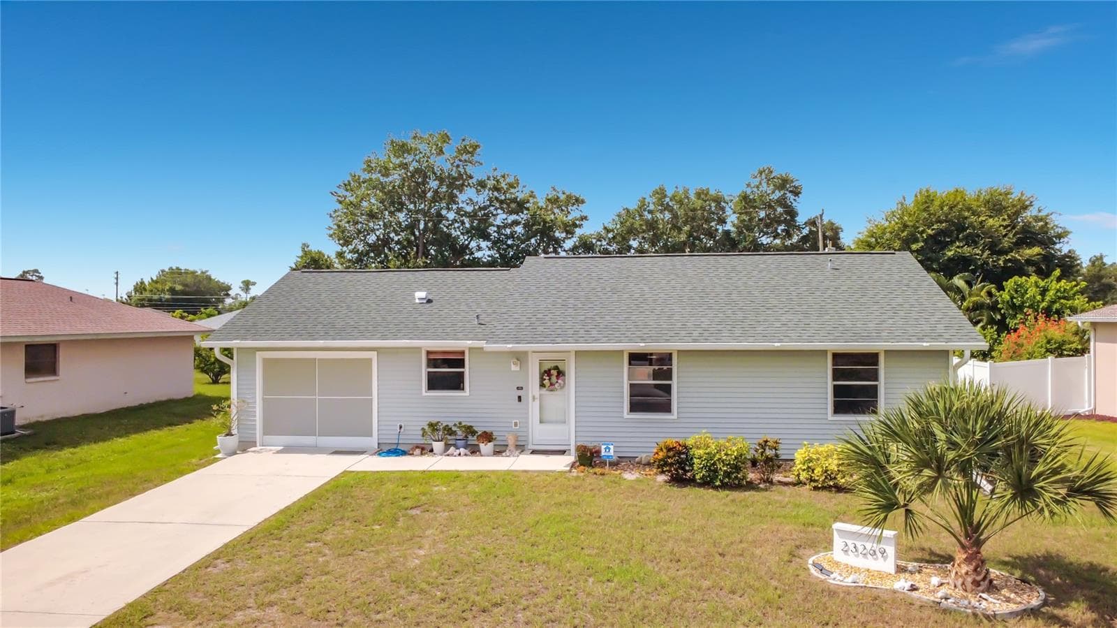 23269 BILLINGS AVENUE — photo 10 of 58