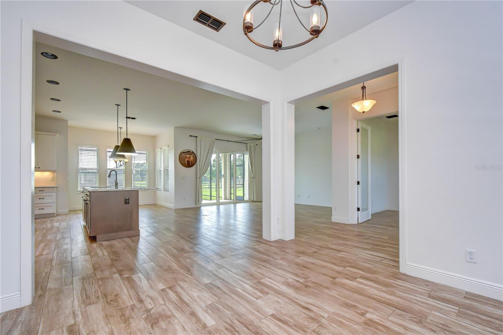 4008 MCINTOSH ESTATES LANE — photo 7 of 34