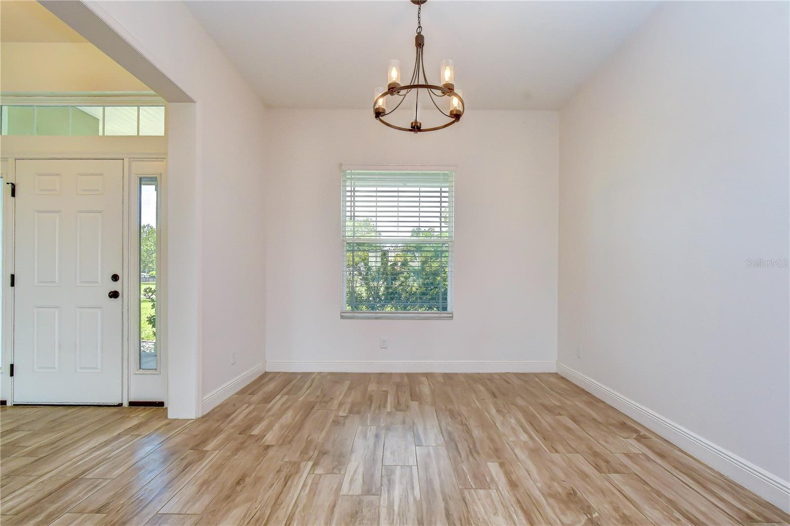 4008 MCINTOSH ESTATES LANE — photo 6 of 34