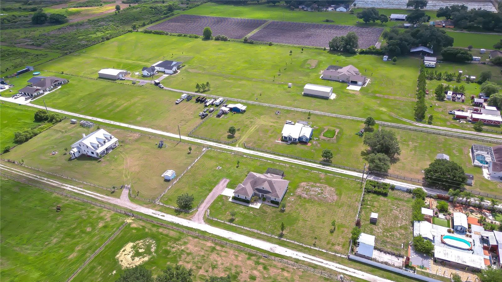 4008 MCINTOSH ESTATES LANE — photo 32 of 34
