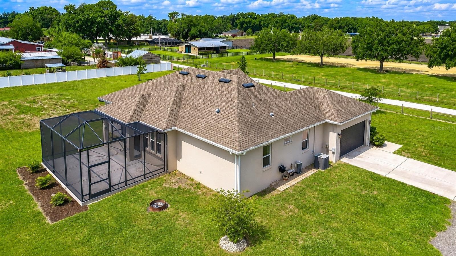 4008 MCINTOSH ESTATES LANE — photo 31 of 34