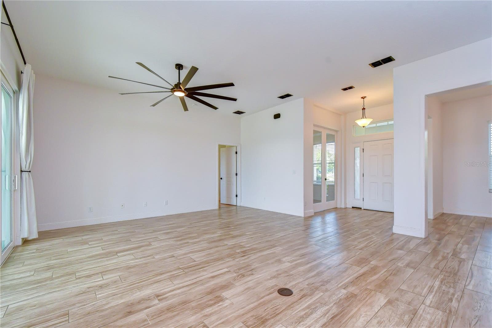 4008 MCINTOSH ESTATES LANE — photo 14 of 34