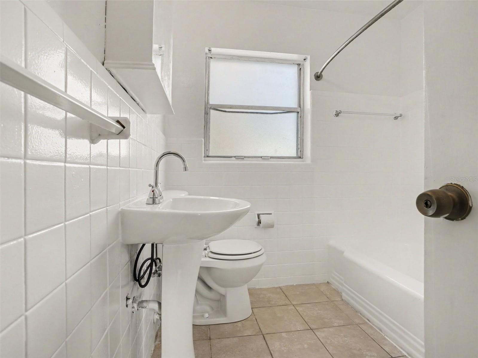 423 NANSEMOND AVENUE — photo 22 of 26