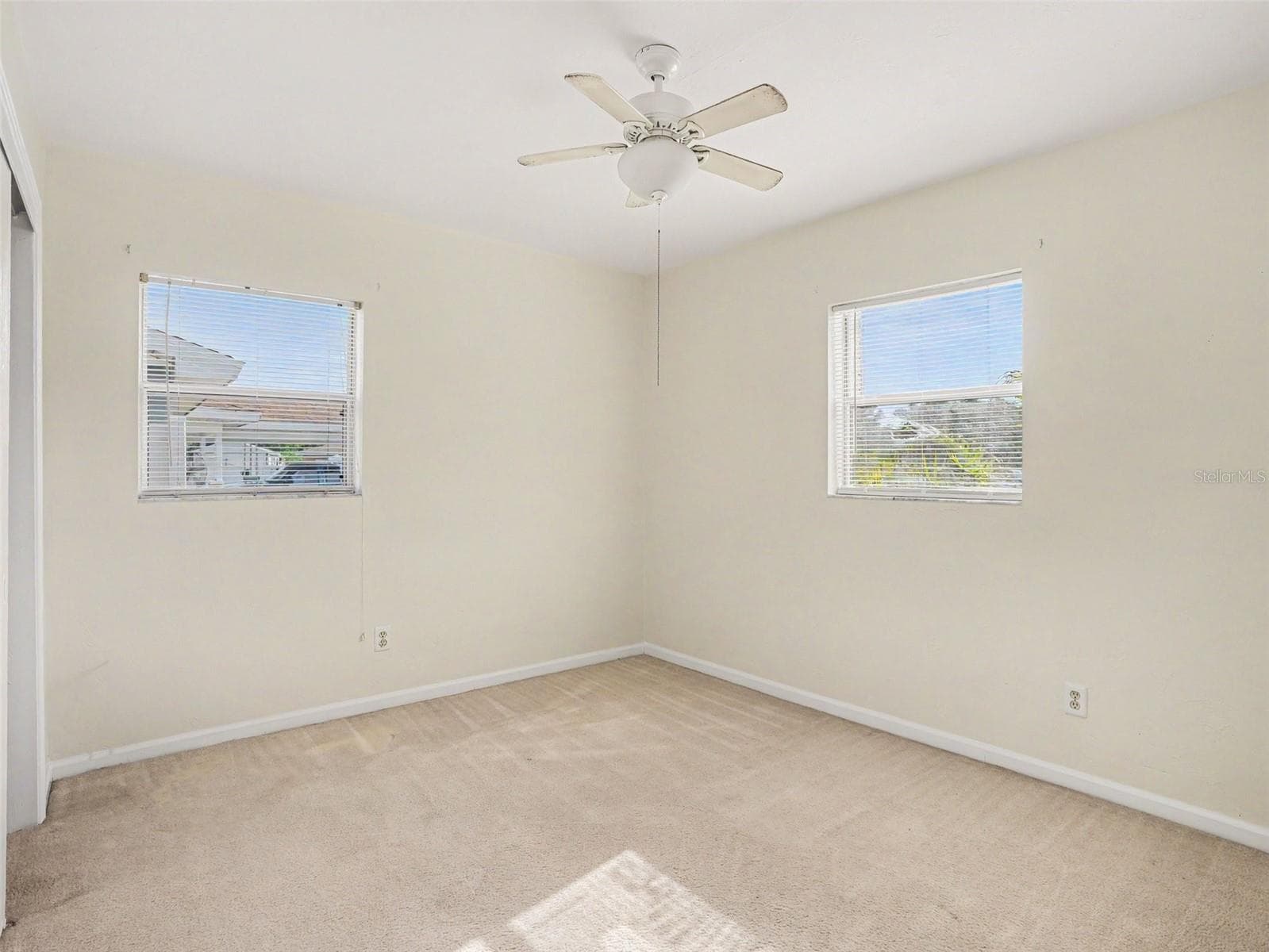 423 NANSEMOND AVENUE — photo 21 of 26