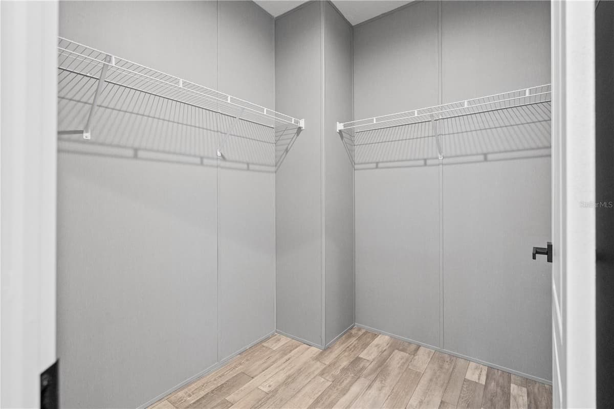 375 SAPP STREET — photo 18 of 36