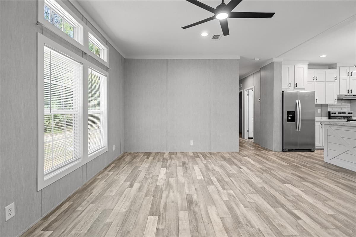 375 SAPP STREET — photo 6 of 36