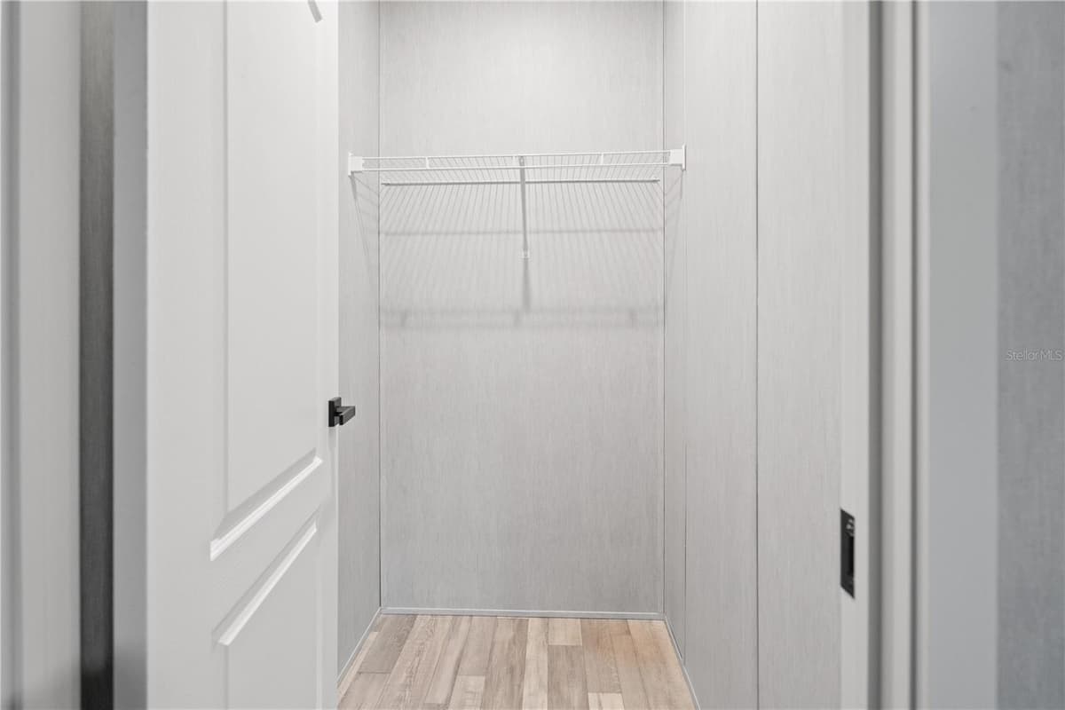375 SAPP STREET — photo 22 of 36
