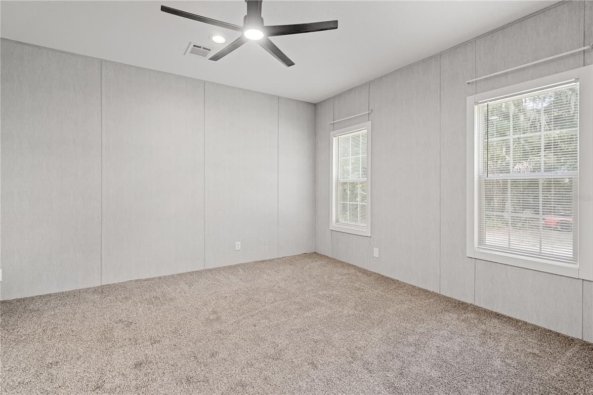 375 SAPP STREET — photo 15 of 36