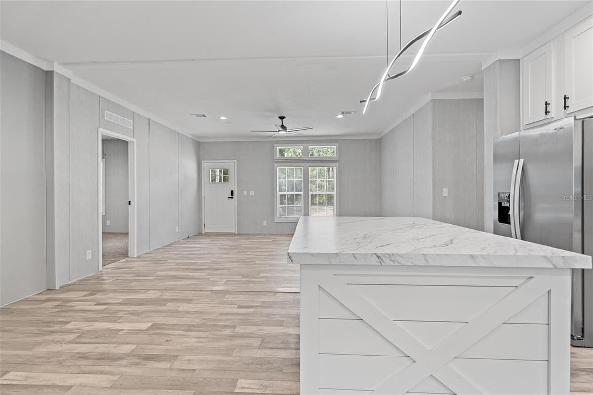 375 SAPP STREET — photo 12 of 36