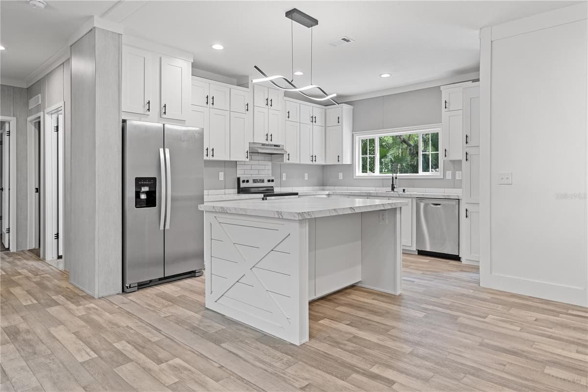 375 SAPP STREET — photo 9 of 36