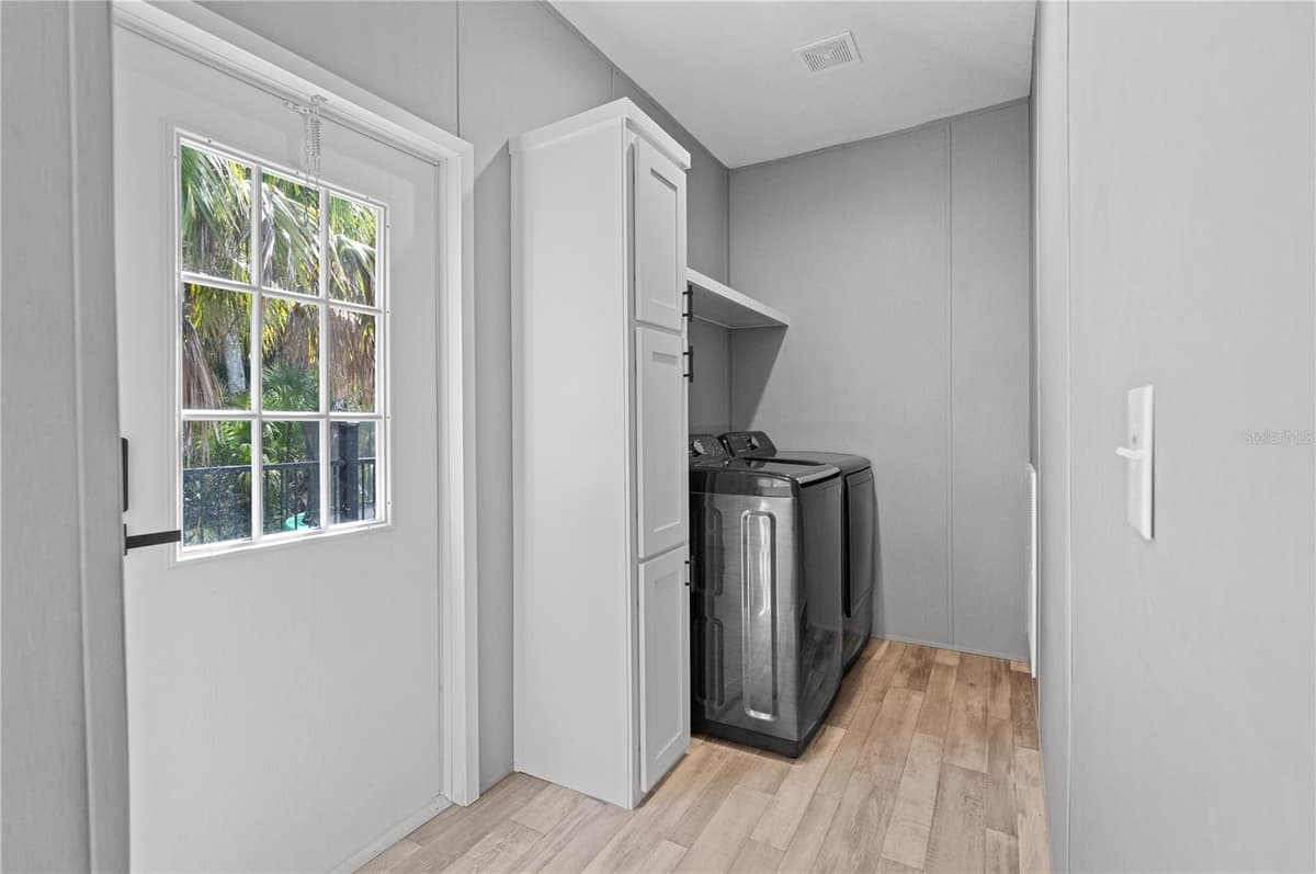 375 SAPP STREET — photo 13 of 36