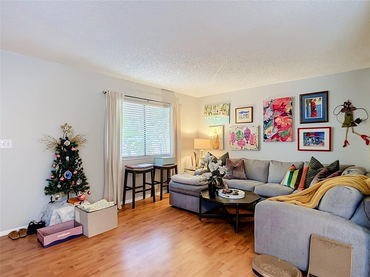 11805 RAINTREE LAKE LN — photo 7 of 35