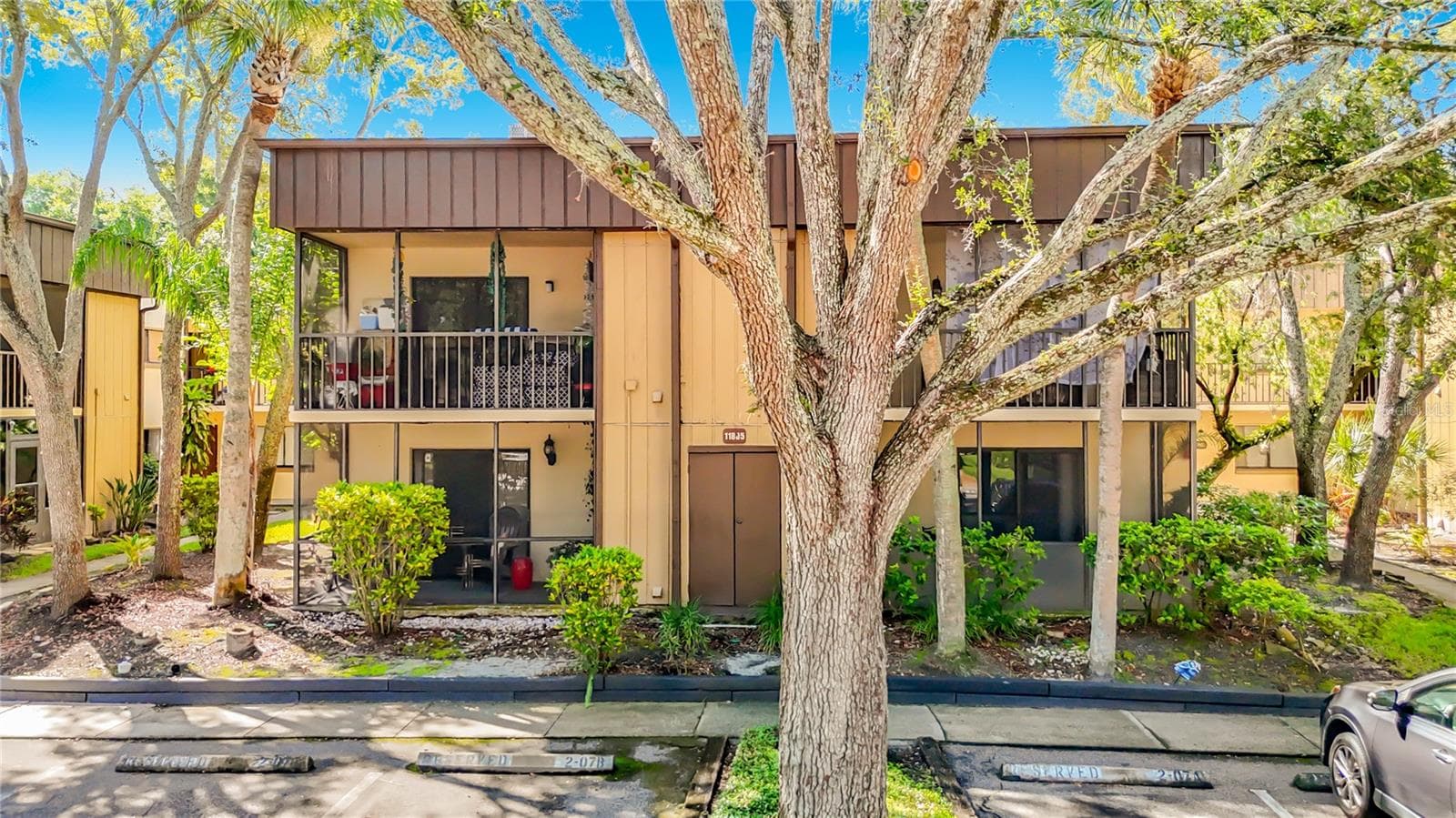 11805 RAINTREE LAKE LN — photo 1 of 35