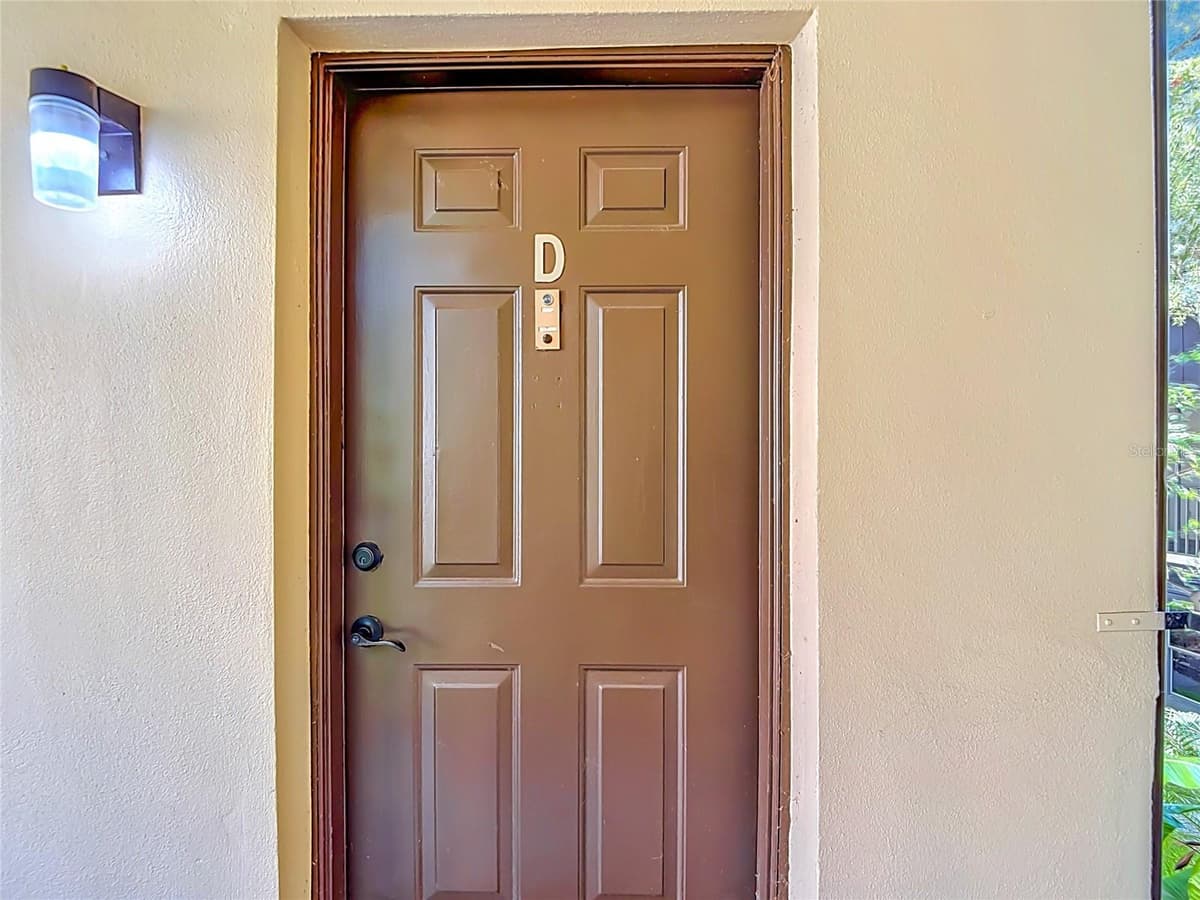 11805 RAINTREE LAKE LN — photo 4 of 32