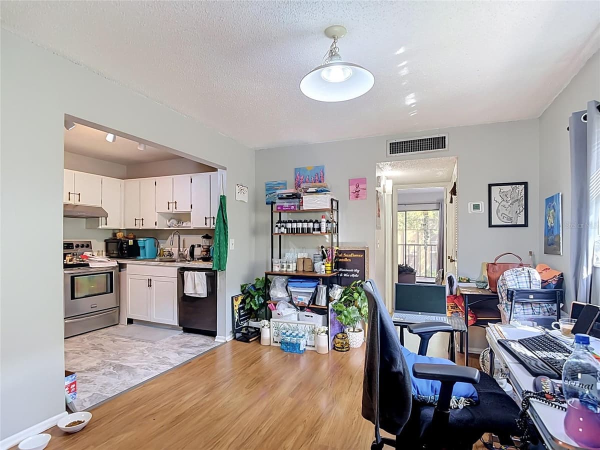 11805 RAINTREE LAKE LN — photo 11 of 32