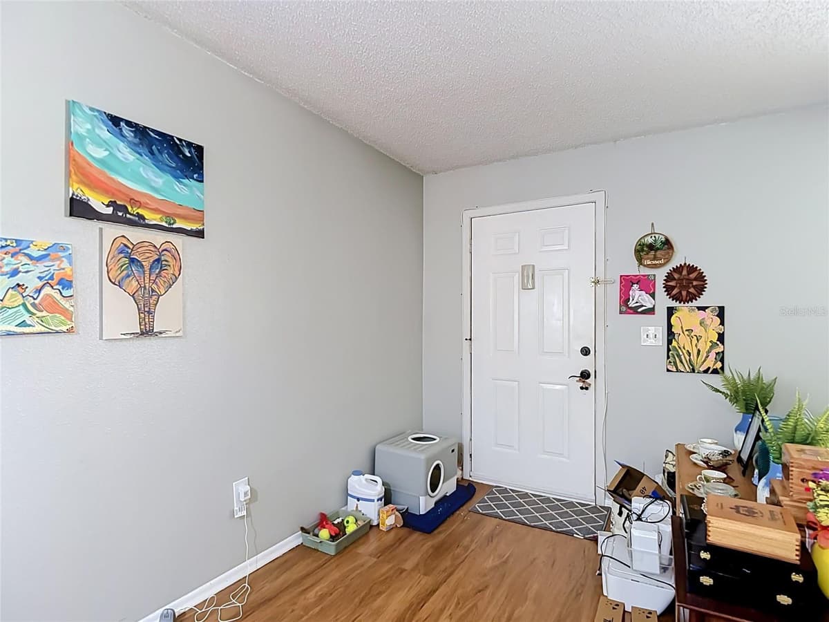 11805 RAINTREE LAKE LN — photo 6 of 32