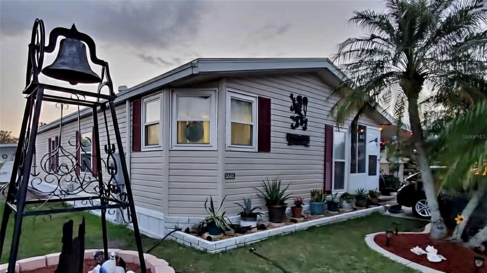 3505 PATRICIA PLACE — photo 4 of 48