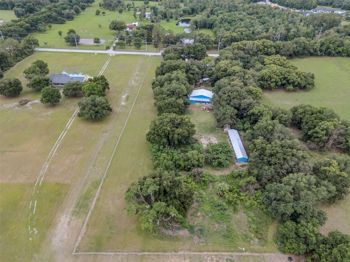 2102 OLD POLK CITY ROAD — photo 45 of 51