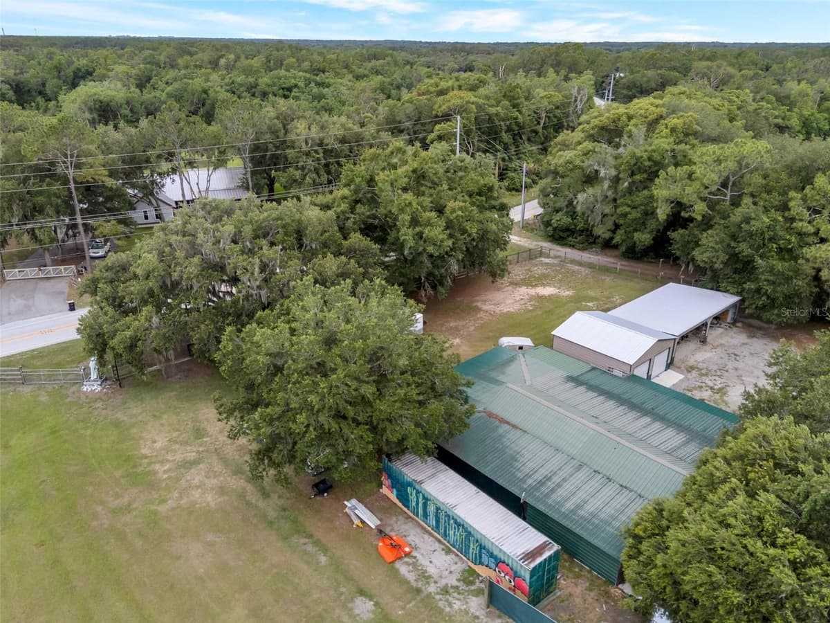 2102 OLD POLK CITY ROAD — photo 49 of 51