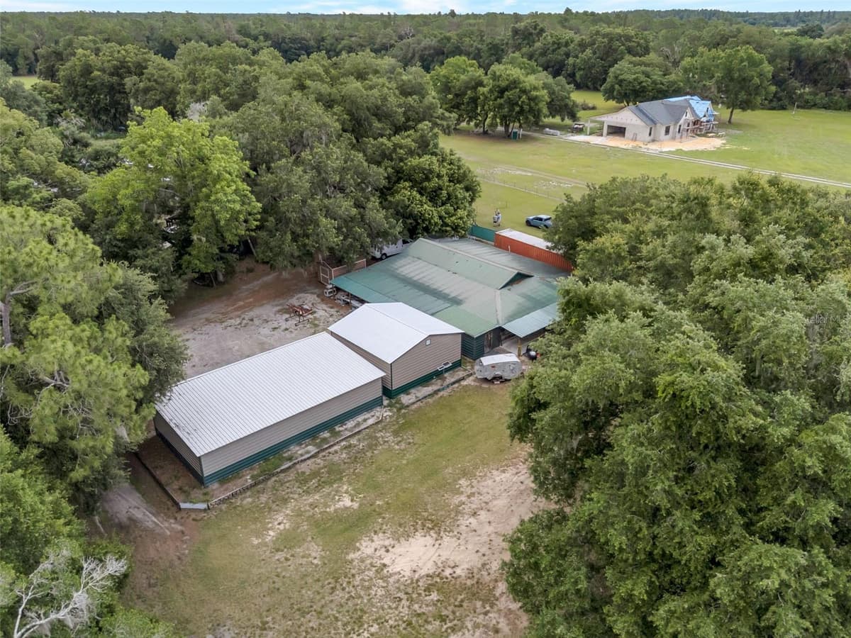 2102 OLD POLK CITY ROAD — photo 48 of 51