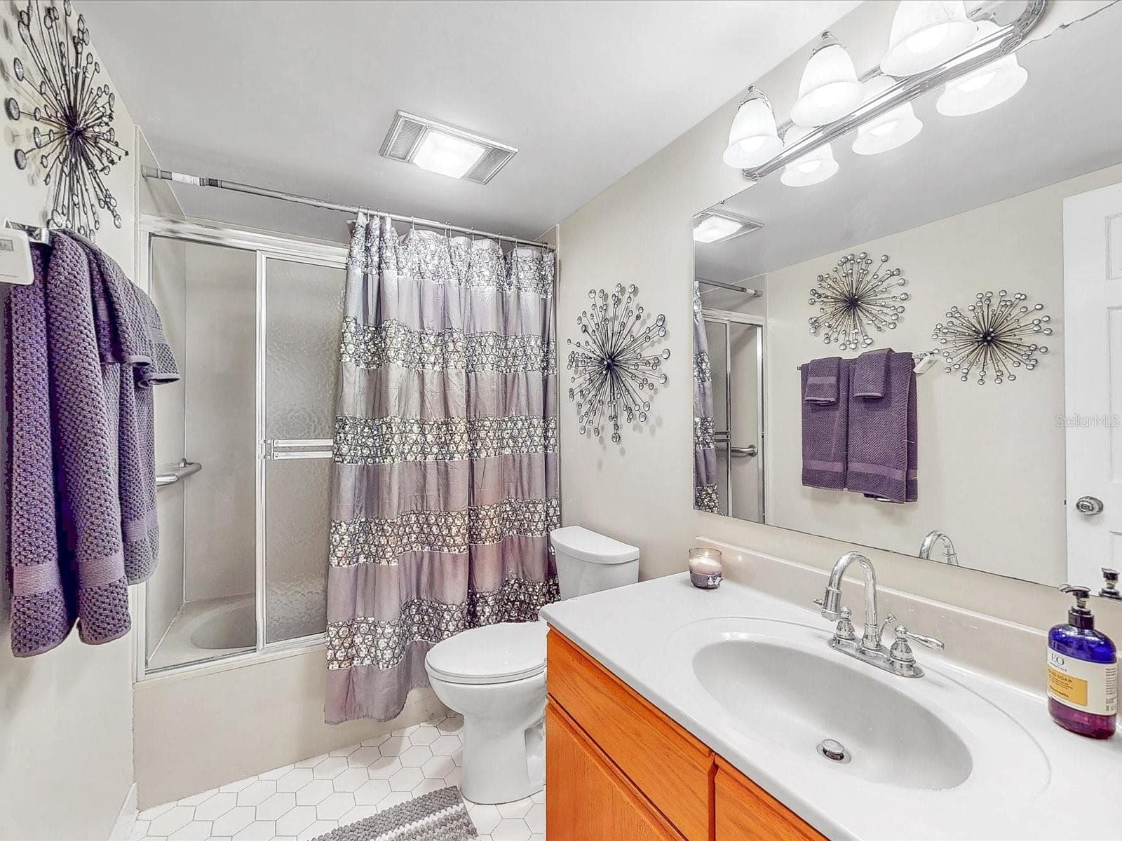 111 TUXFORD DRIVE — photo 30 of 48