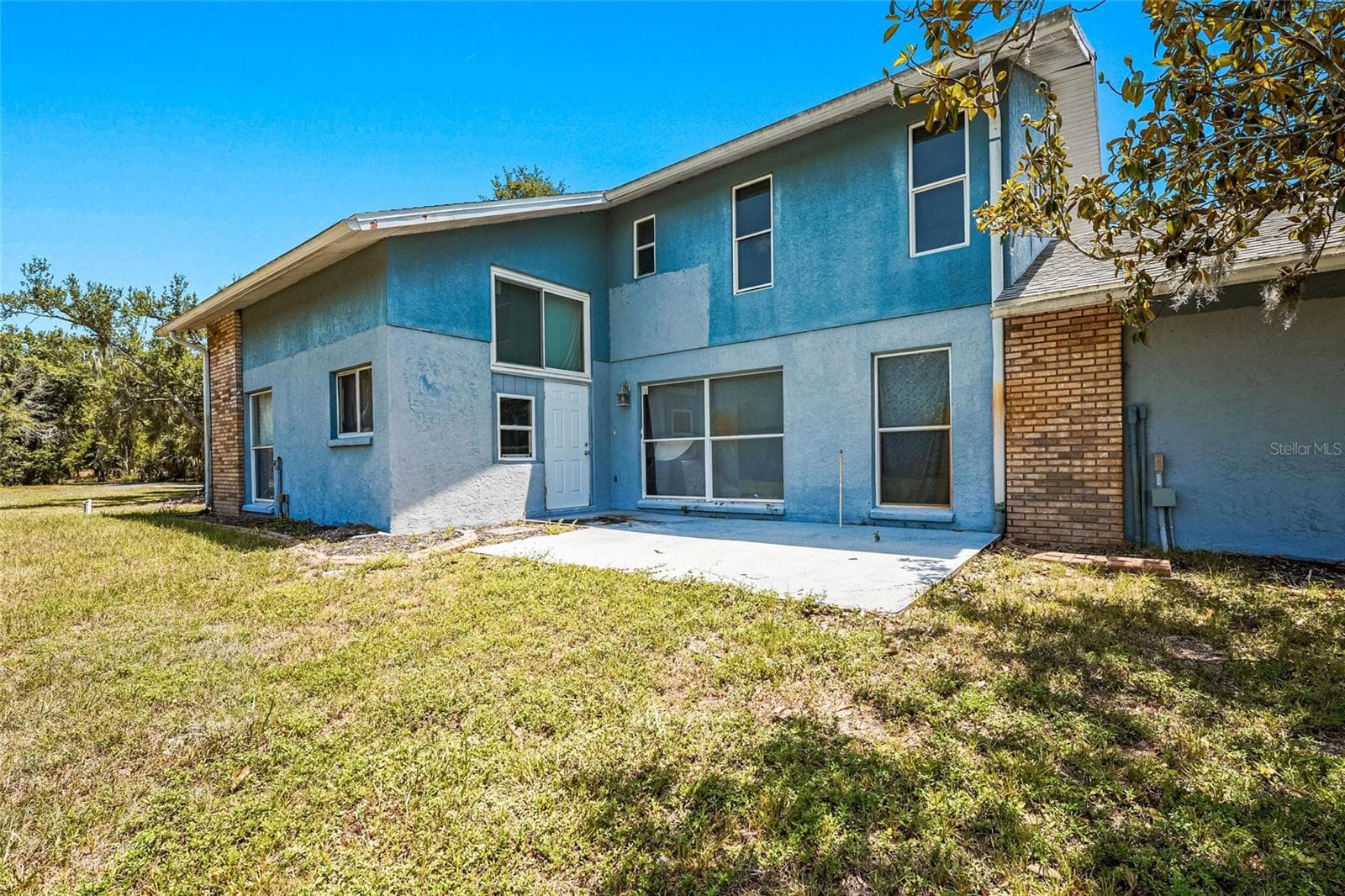 5650 CHURCHILL DOWNS ROAD — photo 16 of 100
