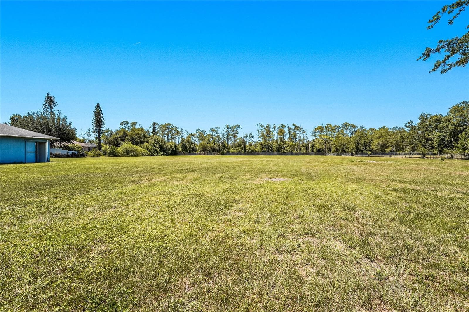 5650 CHURCHILL DOWNS ROAD — photo 50 of 100
