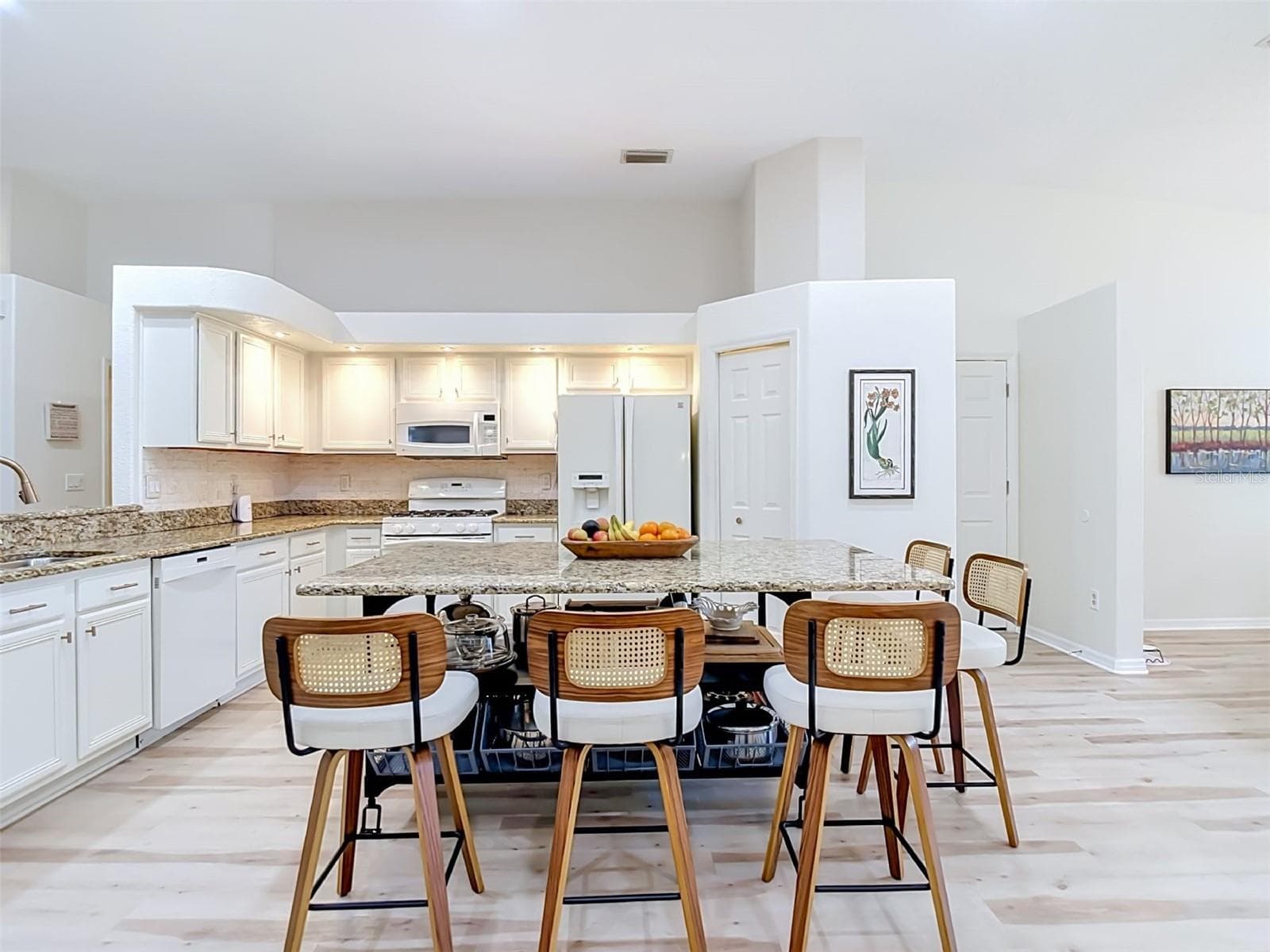 4706 MIRABELLA PLACE — photo 13 of 85