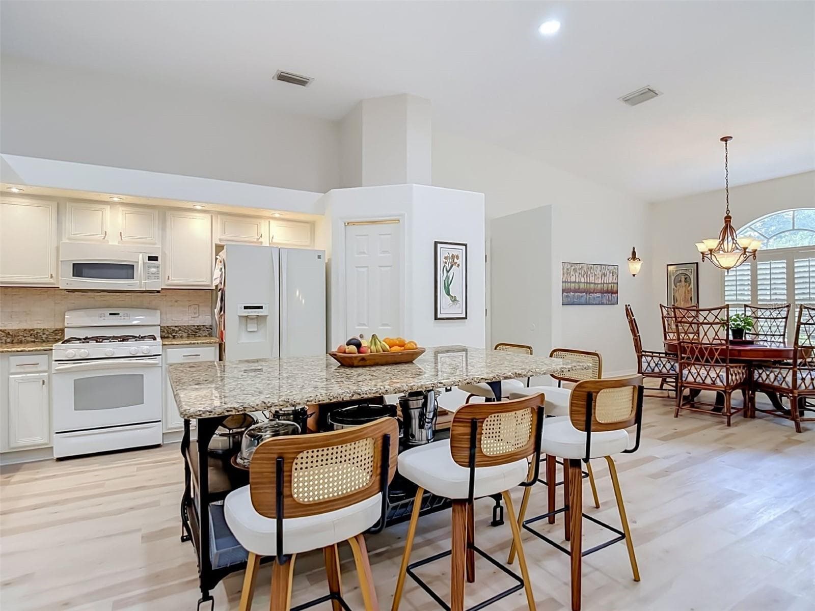 4706 MIRABELLA PLACE — photo 12 of 85