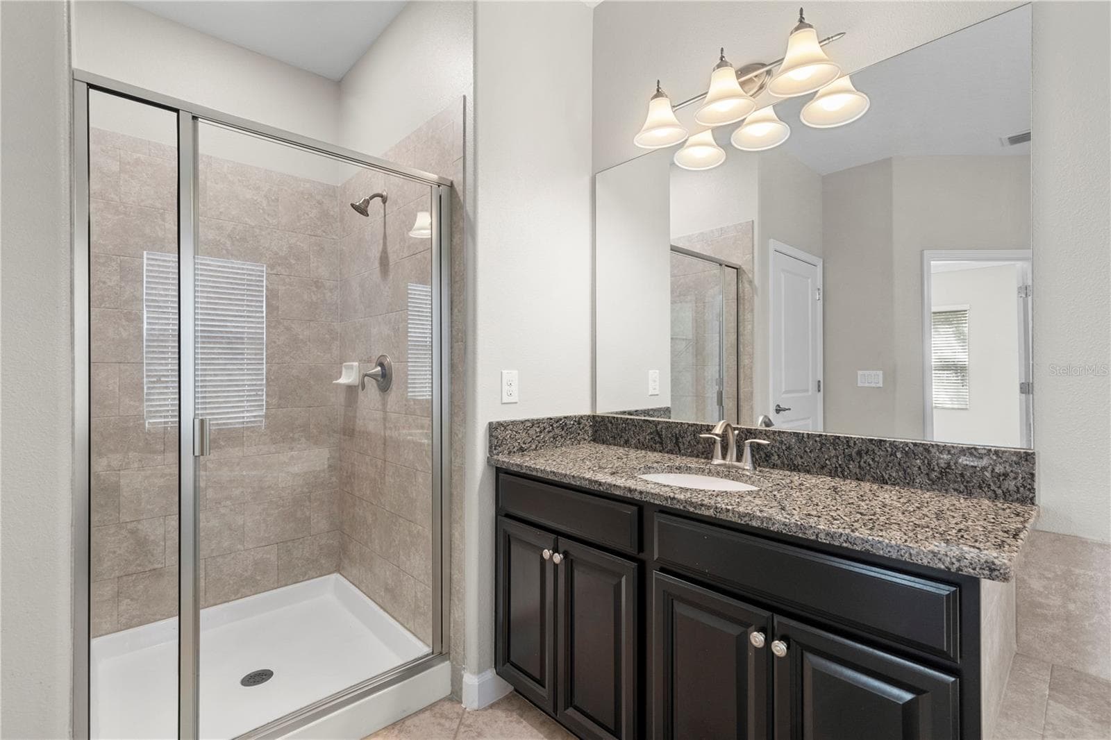 3147 CALVANO DRIVE — photo 22 of 63