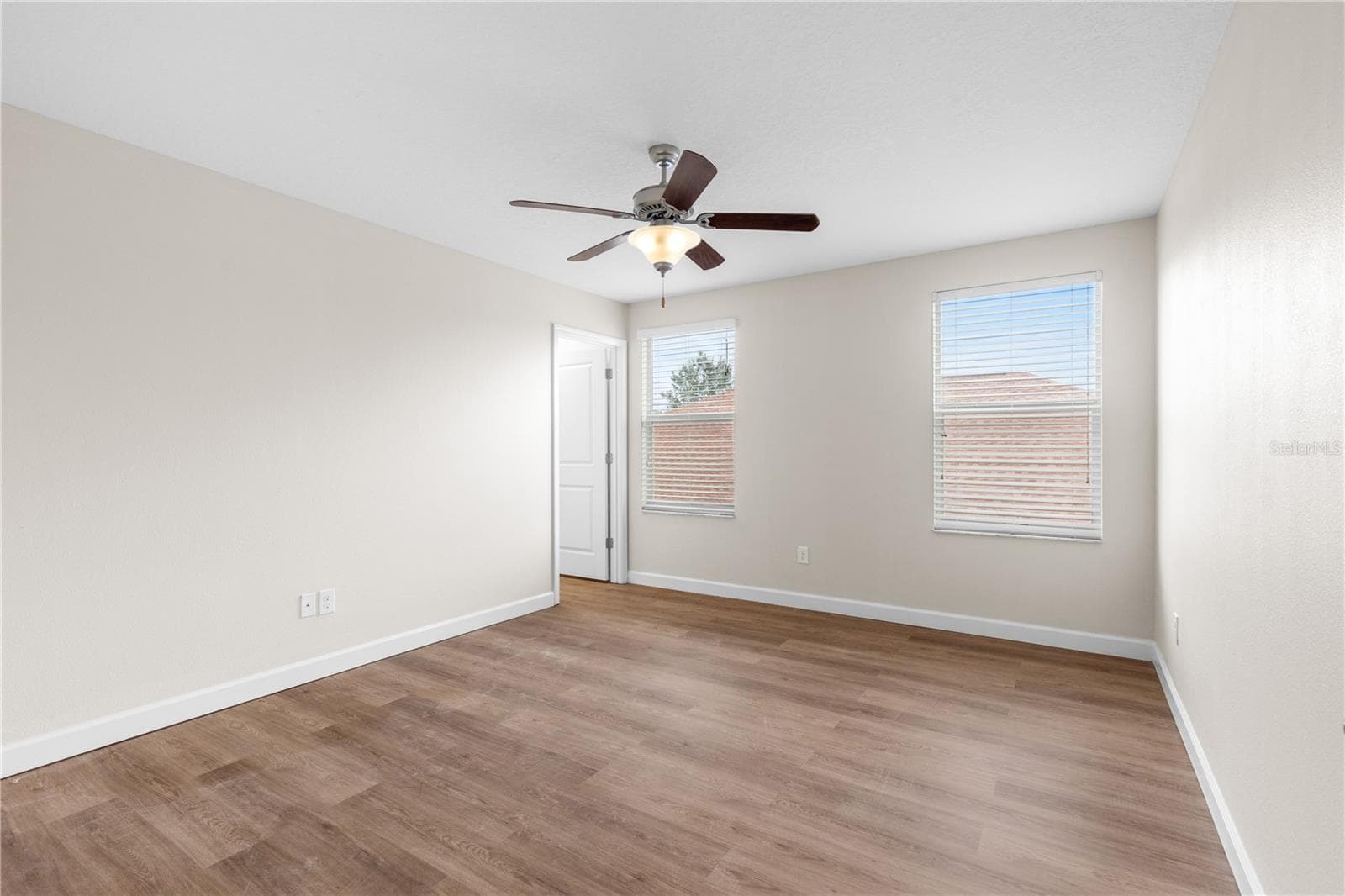 3147 CALVANO DRIVE — photo 36 of 63