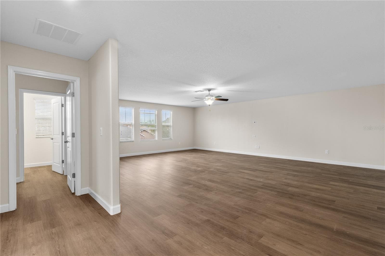3147 CALVANO DRIVE — photo 29 of 63