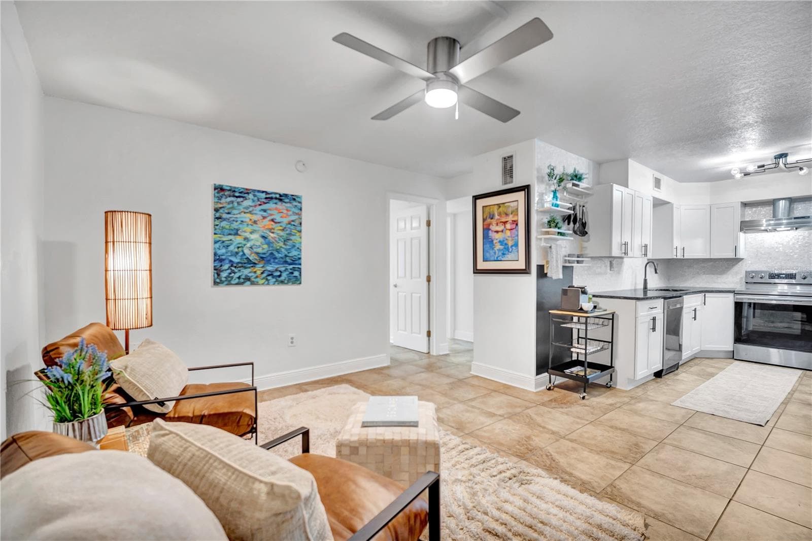 5221 BAYSHORE BOULEVARD — photo 8 of 28