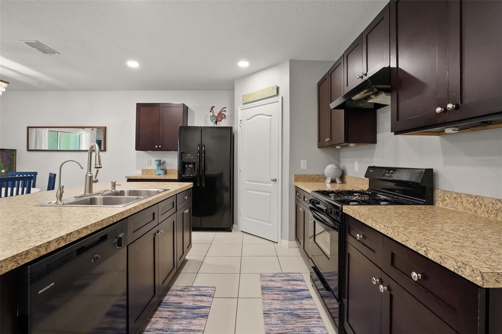 3422 BERKSHIRE WOODS TERRACE — photo 14 of 33
