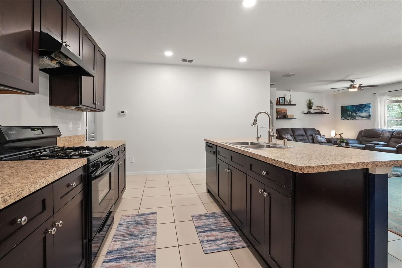 3422 BERKSHIRE WOODS TERRACE — photo 15 of 33