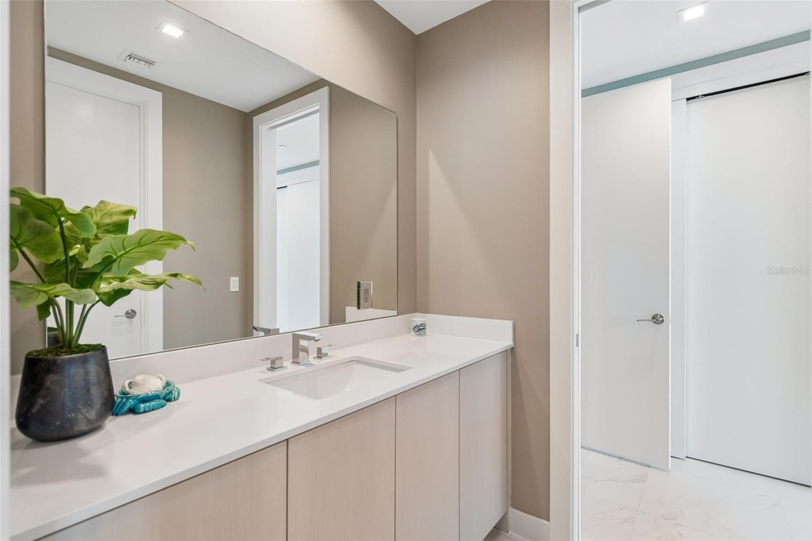 5120 MARINA WAY — photo 36 of 82