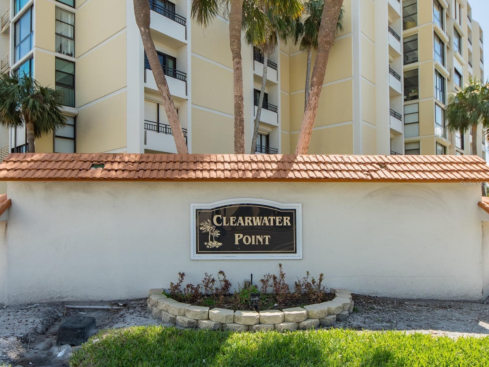 800 GULFVIEW BOULEVARD — photo 4 of 37