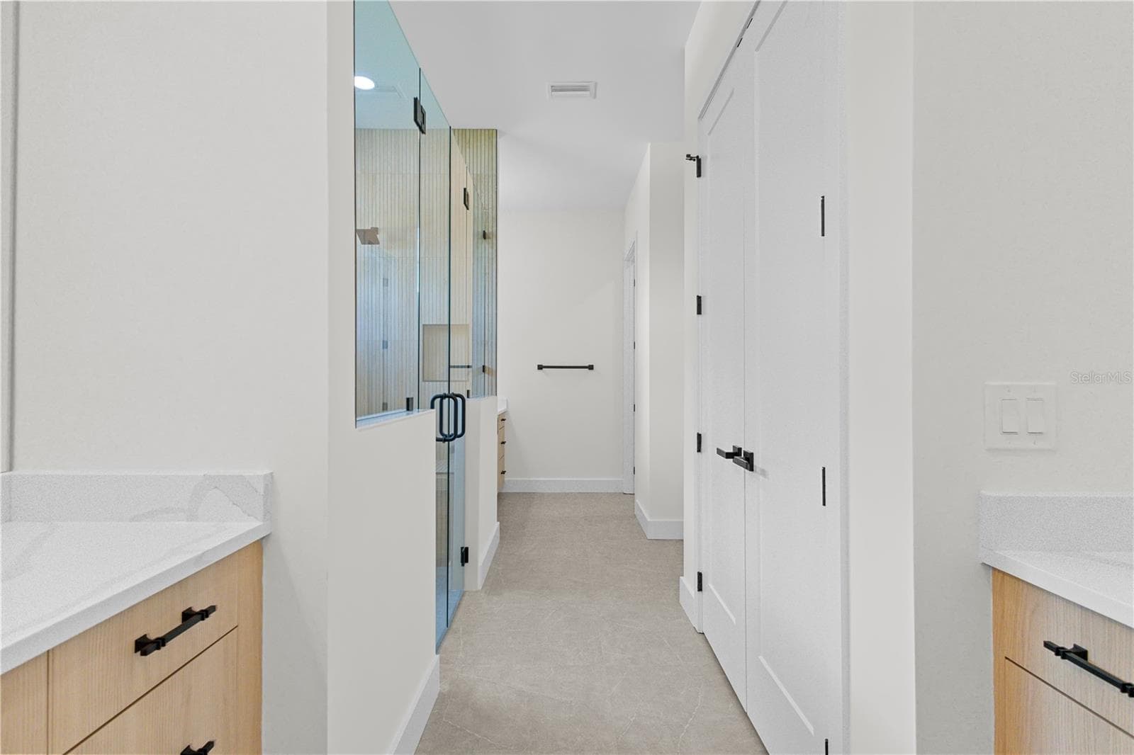 3202 LA SALLE STREET — photo 18 of 19