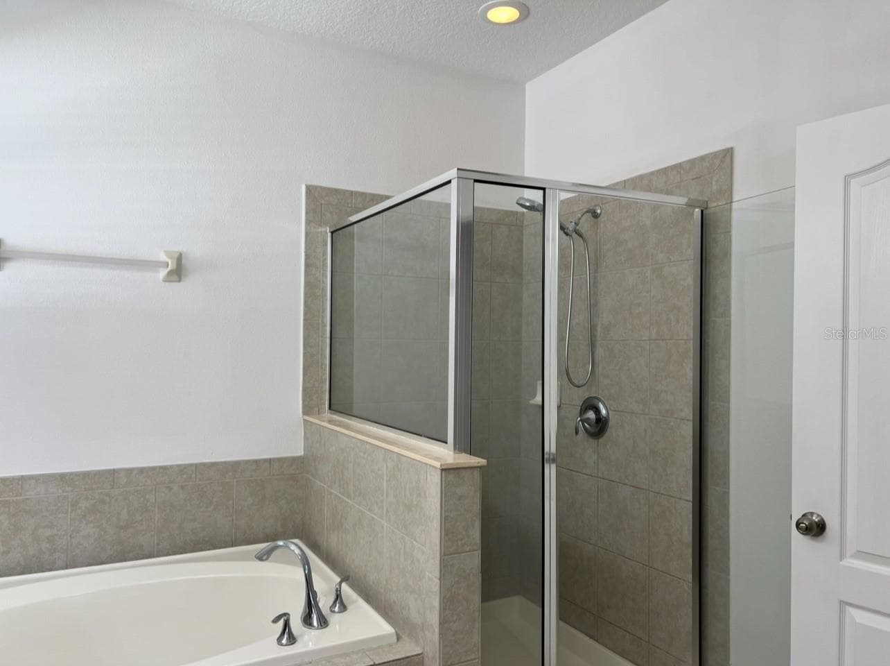 2735 CARRICKTON CIRCLE — photo 15 of 21