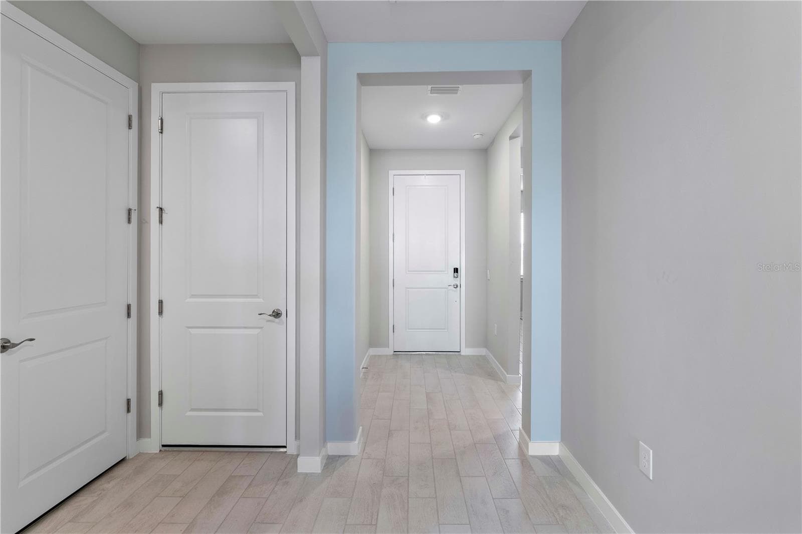 17911 SHADE TREE LOOP — photo 12 of 66