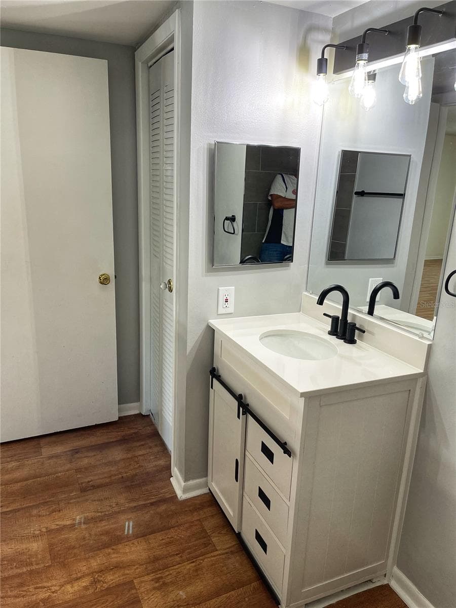 2846 SOMERSET PARK DRIVE — photo 15 of 17