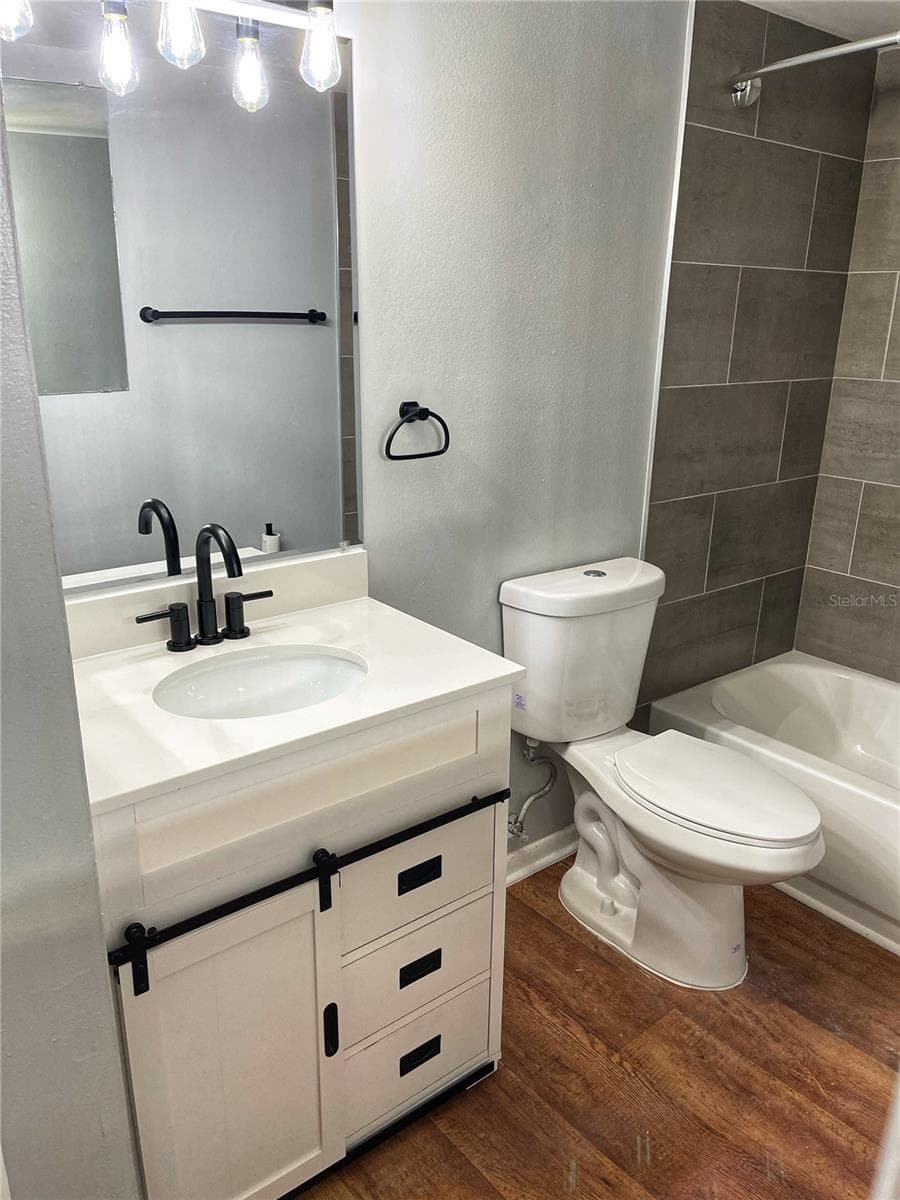 2846 SOMERSET PARK DRIVE — photo 14 of 17